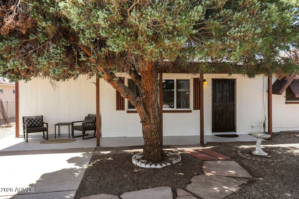 1220 S GRAND Drive, Apache Junction, AZ 85120 — photo 2