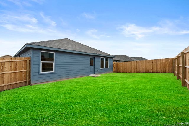 1838 Stonechat, New Braunfels, TX 78130