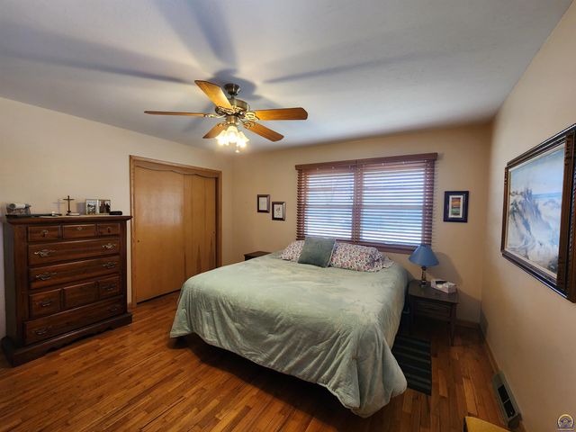 1402 Luther St, Emporia, KS 66801