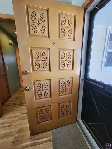 1402 Luther St, Emporia, KS 66801