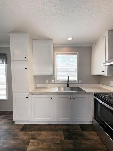6615 BANDURA AVENUE, New Port Richey, FL 34653