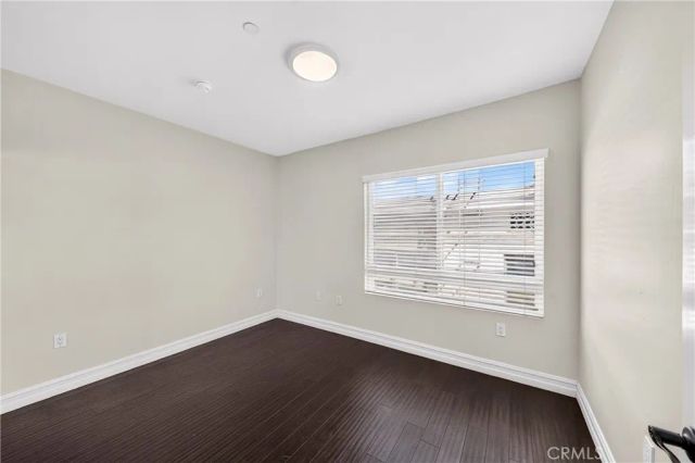980 S Oxford 303, Los Angeles, CA 90006