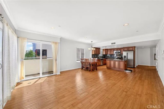 980 S Oxford 303, Los Angeles, CA 90006