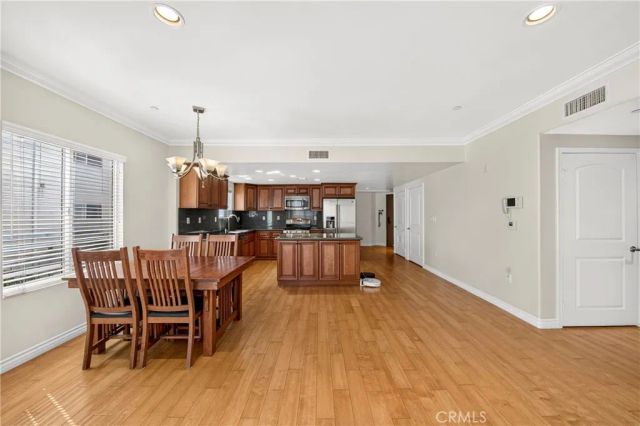 980 S Oxford 303, Los Angeles, CA 90006