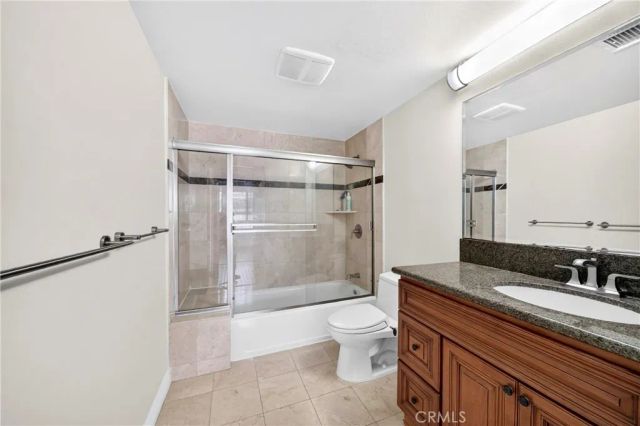 980 S Oxford 303, Los Angeles, CA 90006