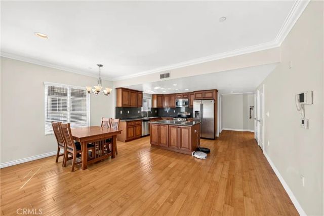 980 S Oxford 303, Los Angeles, CA 90006