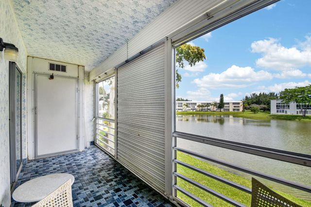 202 Wellington D, West Palm Beach, FL 33417