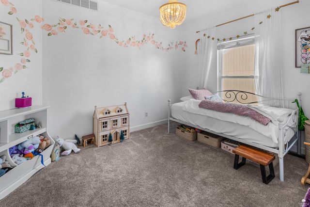 8763 N Kelliann Way, Manhattan, KS 66502