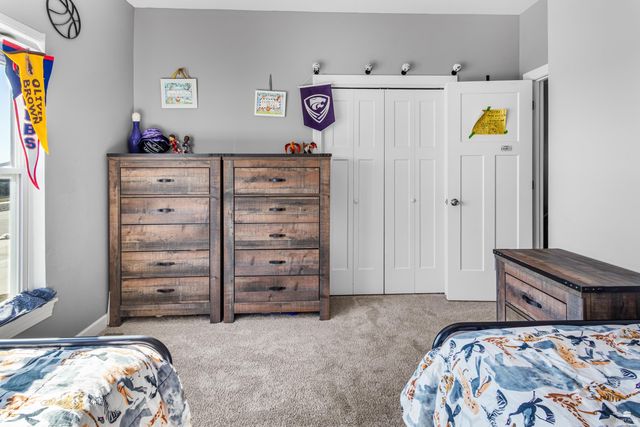 8763 N Kelliann Way, Manhattan, KS 66502