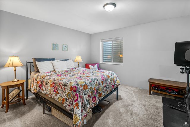 8763 N Kelliann Way, Manhattan, KS 66502