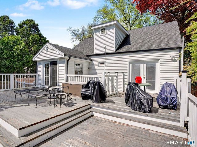 43 George Avenue, Norwalk, CT 06851