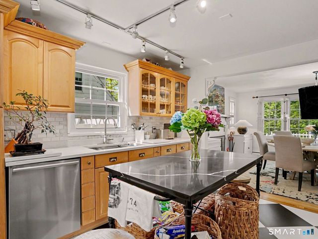 43 George Avenue, Norwalk, CT 06851