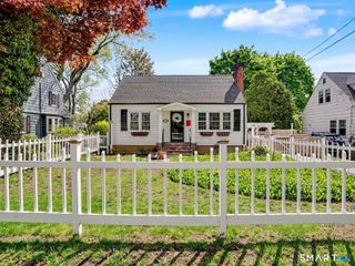 43 George Avenue, Norwalk, CT 06851