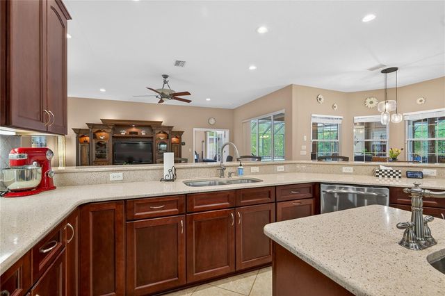 4052 N MAYAN DRIVE, Hernando, FL 34442