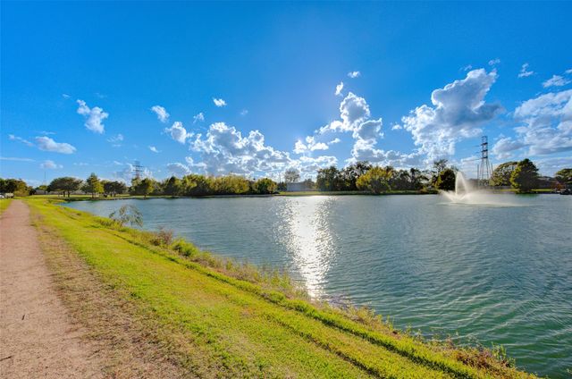 1620 Good Day Drive, Missouri City, TX 77459
