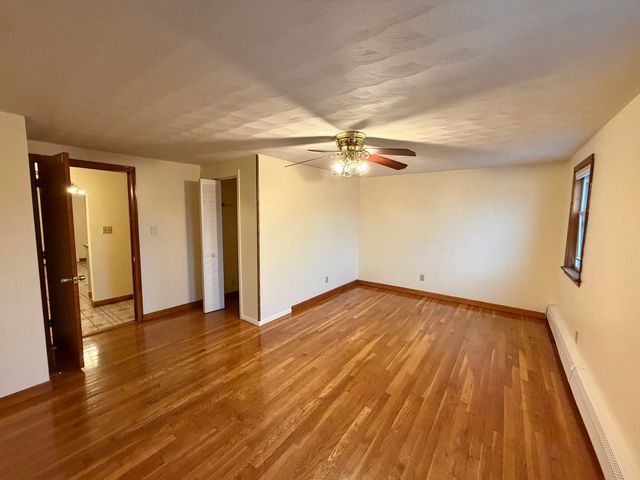 11 Jefferson St 3, Cambridge, MA 02141