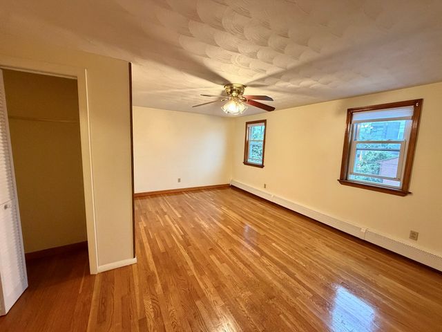 11 Jefferson St 3, Cambridge, MA 02141