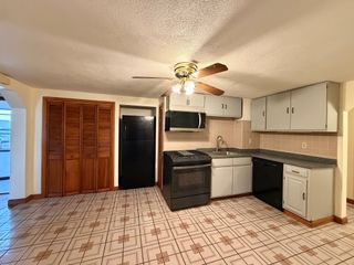 11 Jefferson St 3, Cambridge, MA 02141