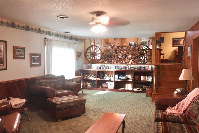 17984 State Hwy 248, Cassville, MO 65625