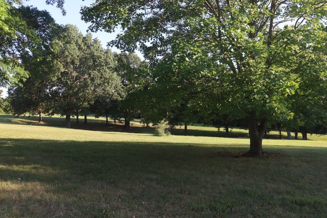 17984 State Hwy 248, Cassville, MO 65625