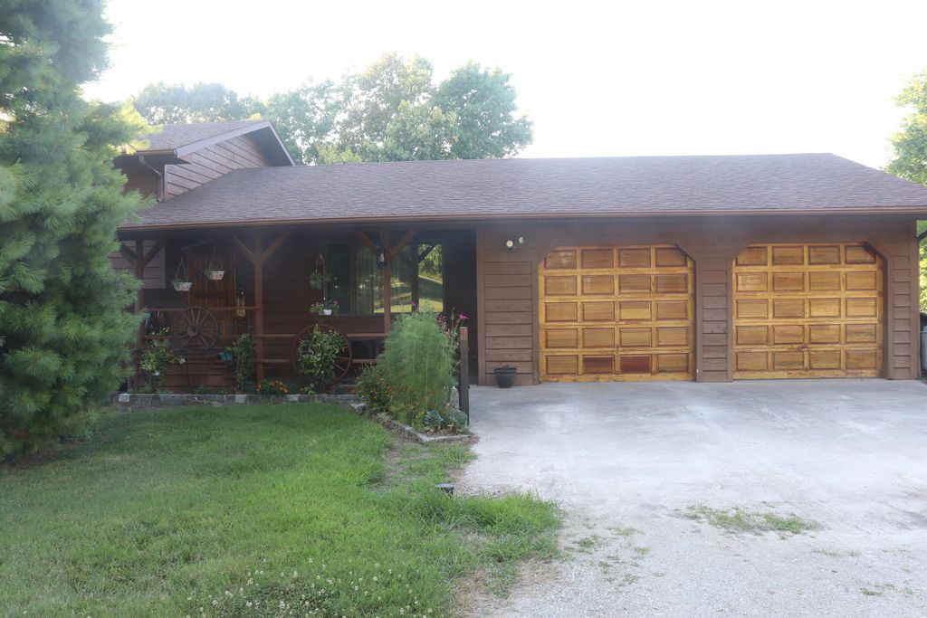 17984 State Hwy 248, Cassville, MO 65625