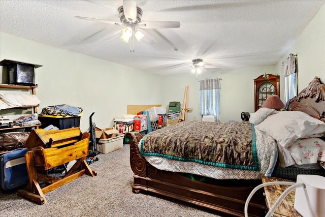 1250 Garrett Road, Whitewright, TX 75491