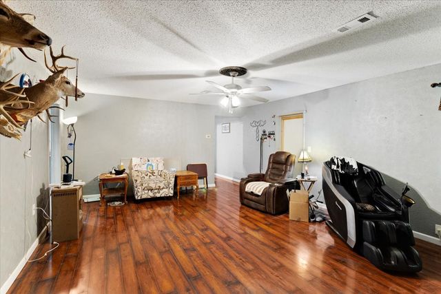 1250 Garrett Road, Whitewright, TX 75491