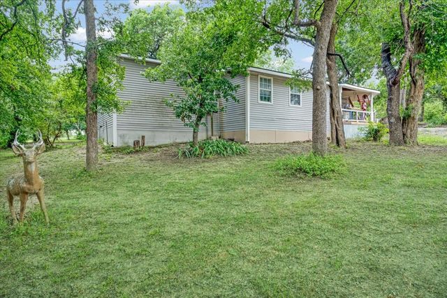 1250 Garrett Road, Whitewright, TX 75491