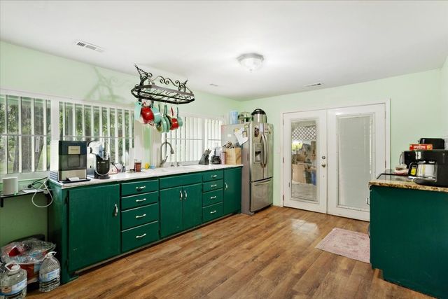 1250 Garrett Road, Whitewright, TX 75491