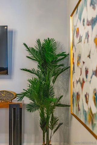 1298 Prospect Street 2F, La Jolla, CA 92037