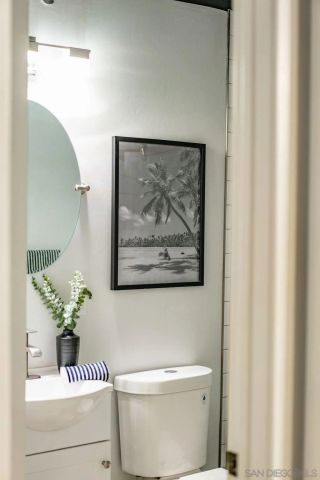 1298 Prospect Street 2F, La Jolla, CA 92037