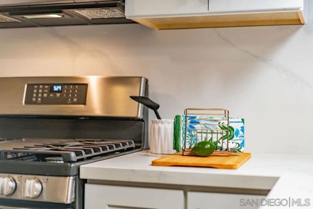 1298 Prospect Street 2F, La Jolla, CA 92037