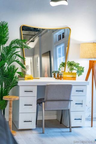 1298 Prospect Street 2F, La Jolla, CA 92037