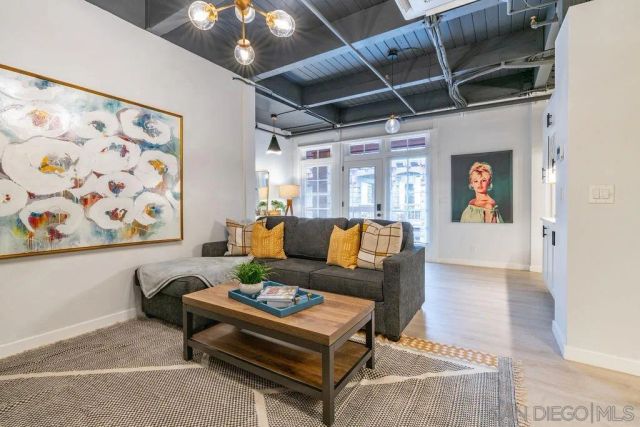 1298 Prospect Street 2F, La Jolla, CA 92037