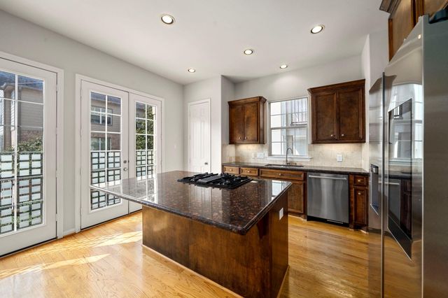 1726 Stacy Falls, Houston, TX 77008