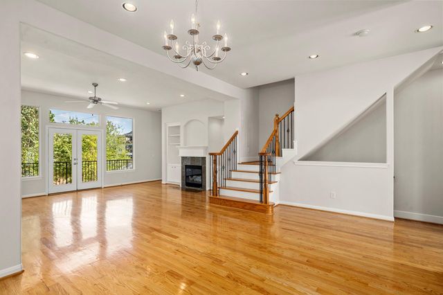 1726 Stacy Falls, Houston, TX 77008