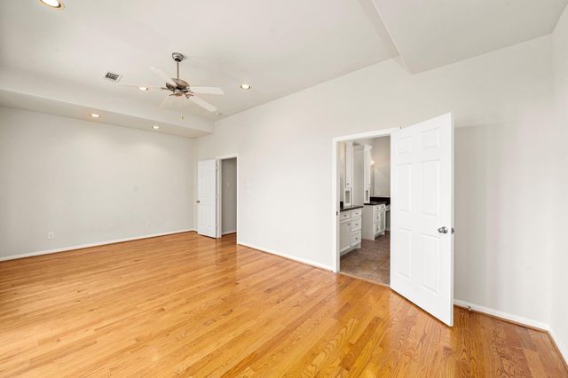 1726 Stacy Falls, Houston, TX 77008