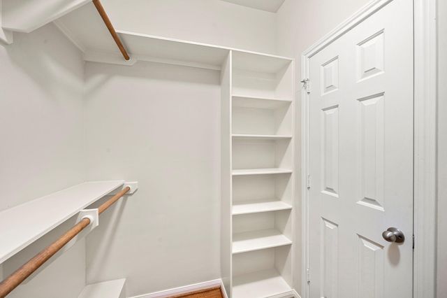 1726 Stacy Falls, Houston, TX 77008