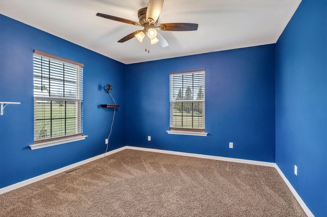 3490 Pigeon Hill Rd, Mcminnville, TN 37110