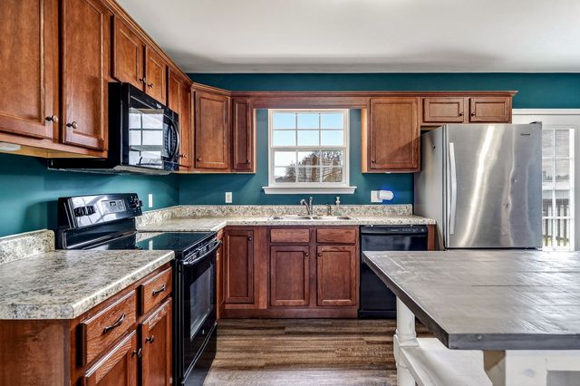 3490 Pigeon Hill Rd, Mcminnville, TN 37110