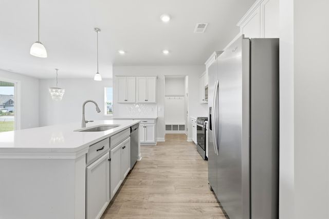 7132 McGregor Dr., Little River, SC 29566