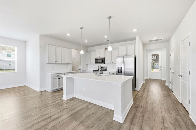 7132 McGregor Dr., Little River, SC 29566