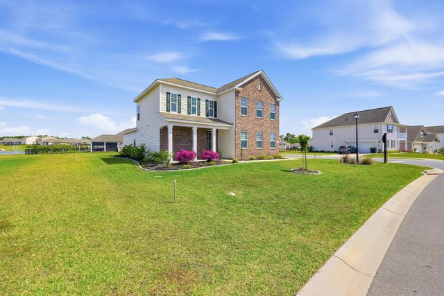 7132 McGregor Dr., Little River, SC 29566