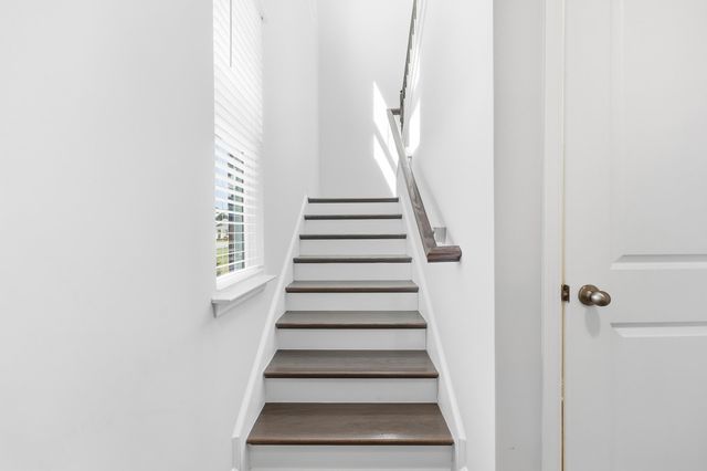 7132 McGregor Dr., Little River, SC 29566