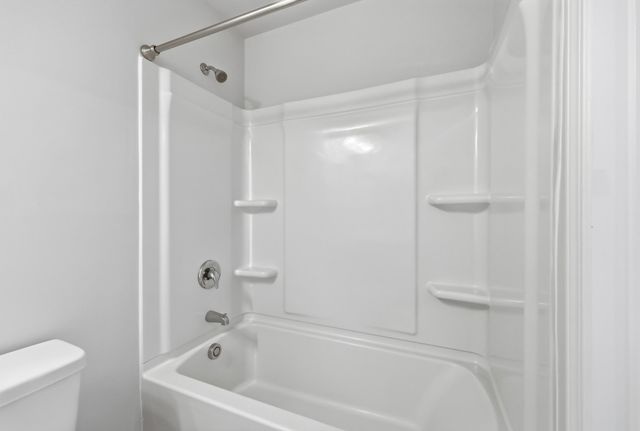 7132 McGregor Dr., Little River, SC 29566