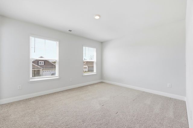 7132 McGregor Dr., Little River, SC 29566