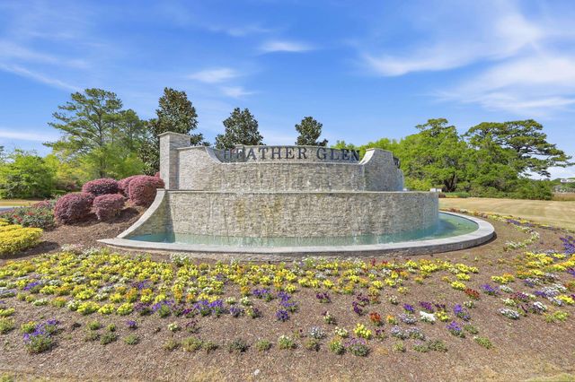 7132 McGregor Dr., Little River, SC 29566