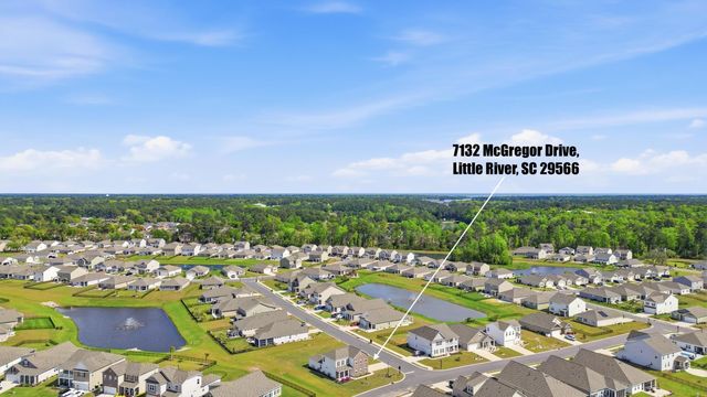 7132 McGregor Dr., Little River, SC 29566