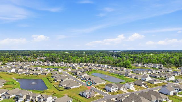 7132 McGregor Dr., Little River, SC 29566