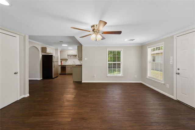 3810 Alberta Street, Houston, TX 77021